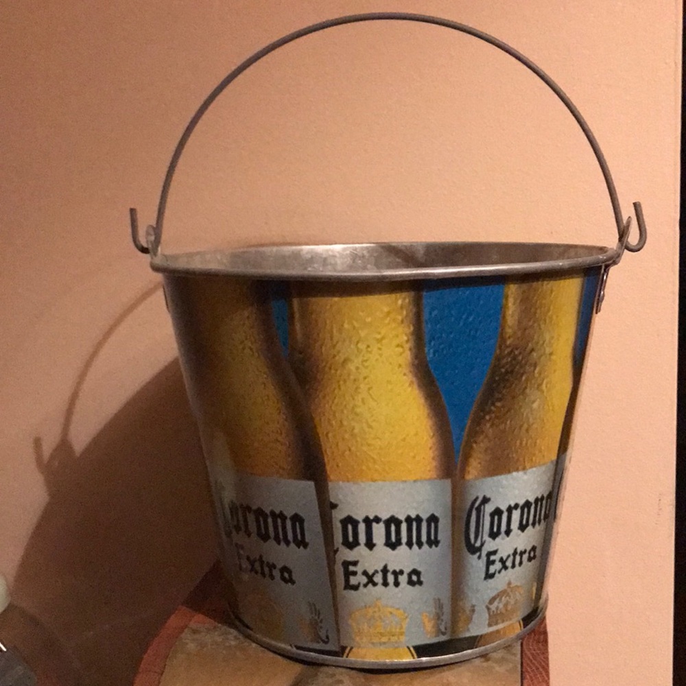 Corona Extra bar bucket w/handle metal
